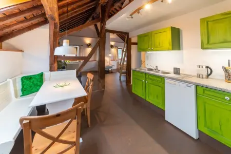 Magnifique habitation pour 5 adultes avec piscine intérieure, Loft au bord de la rivière à Esneux - Photo 4