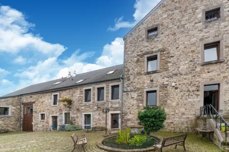 Magnifique habitation pour 5 adultes avec piscine intérieure, Loft au bord de la rivière à Esneux - Photo 8