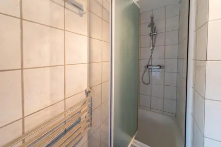 Magnifique habitation pour 5 adultes avec piscine intérieure, Loft au bord de la rivière à Esneux - Photo 24