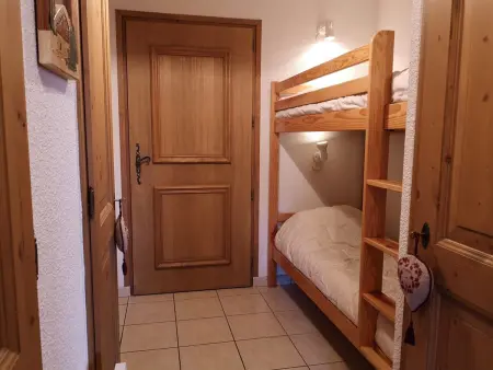 Appartement cosy avec terrasse - 6 pers, proche pistes et commerces, parking inclus - Photo 4