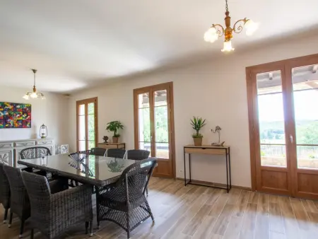 Maison spacieuse avec piscine privée, wifi et parking à Lanouaille - Photo 4