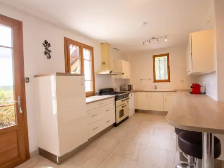 Maison spacieuse avec piscine privée, wifi et parking à Lanouaille - Photo 7