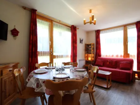 Appartement cosy 4 pers avec balcon et WIFI au pied des pistes - Photo 1