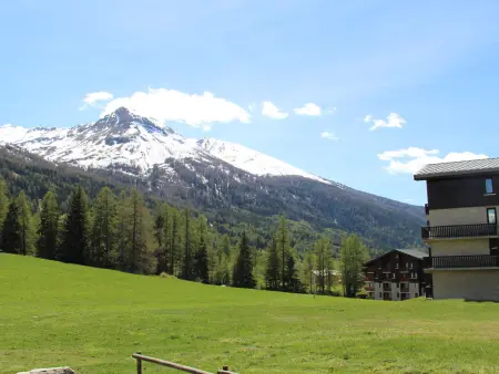 Appartement cosy 4 pers avec balcon et WIFI au pied des pistes - Photo 6