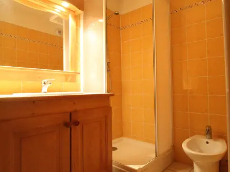 Spacieux appartement 6 pers. au pied des pistes avec parking et WIFI - Photo 7