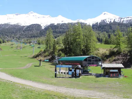 Appartement 4 personnes avec balcon au pied des pistes - Résidence à Val-Cenis - Photo 4