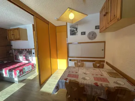 Studio chaleureux au pied des pistes, proche commerces, 4 personnes - Photo 8