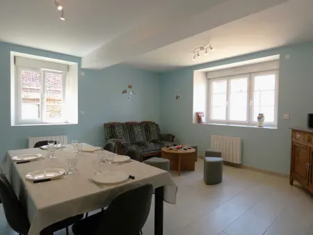 Maison rénovée avec jardin, 3 chambres, à 10 min de Chartres, idéale pour familles et escapades romantiques - Photo 5