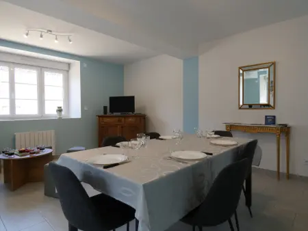 Maison rénovée avec jardin, 3 chambres, à 10 min de Chartres, idéale pour familles et escapades romantiques - Photo 6