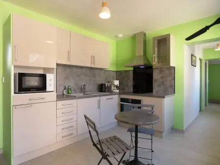 Maison rénovée avec jardin, 3 chambres, à 10 min de Chartres, idéale pour familles et escapades romantiques - Photo 14