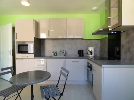 Maison rénovée avec jardin, 3 chambres, à 10 min de Chartres, idéale pour familles et escapades romantiques - Photo 15