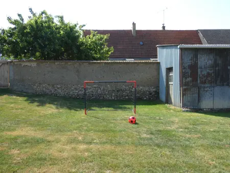 Maison rénovée avec jardin, 3 chambres, à 10 min de Chartres, idéale pour familles et escapades romantiques - Photo 27