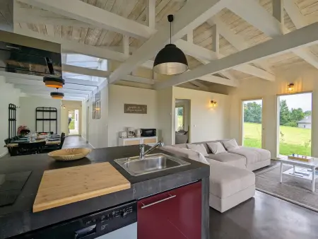 Gîte rénové avec terrasse, randonnées et activités culturelles en Haute-Loire - Photo 9