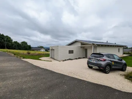 Gîte rénové avec terrasse, randonnées et activités culturelles en Haute-Loire - Photo 19