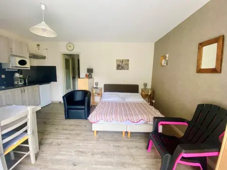 Studio ensoleillé avec balcon et parking - WiFi inclus - Centre-ville Amélie-les-Bains - Photo 7