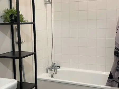 Studio 4 pers à 2 min de la plage avec TV écran plat, Wifi, proches commerces - Photo 6