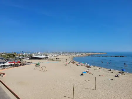 F3 à Palavas, en bord de mer, pour 4 personnes avec grande terrasse - Photo 7