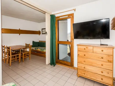 Charmant studio à Montchavin proche pistes, balcon, parking, équipé pour 4 pers. - Photo 3