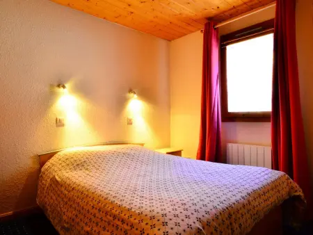 Charmant 2 pièces pour 5 pers. à 1 min. des pistes, balcon exposé Sud/Ouest, Wi-Fi et parking gratuit - Photo 2