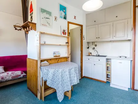 Charmant Studio Montchavin - Terrasse, Proche Pistes et Commerces, Parking Gratuit - Photo 3