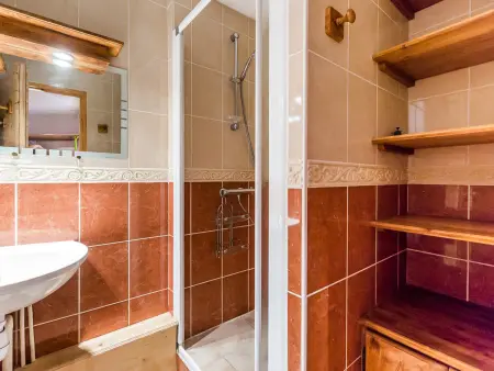 Appartement Charmant pour 5 Pers. à Montchavin, 2 Balcons, Proche Pistes, Parking Gratuit - Photo 4