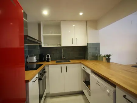 Appartement rénové face plage avec parking au Port de la Selva - Photo 3