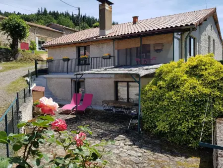 Gîte calme en Montagne Bourbonnaise, animaux admis - Photo 2