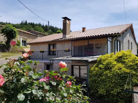 Gîte calme en Montagne Bourbonnaise, animaux admis - Photo 3