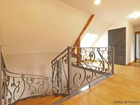Maison spacieuse avec jardin, spa et salle de jeux - Photo 10