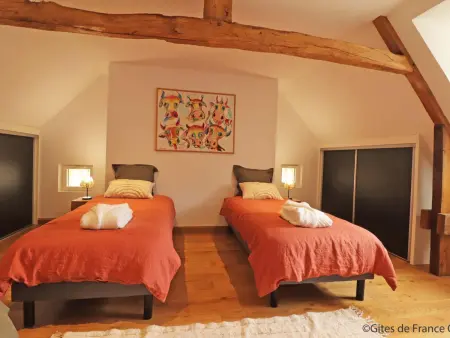 Maison spacieuse avec jardin, spa et salle de jeux - Photo 12