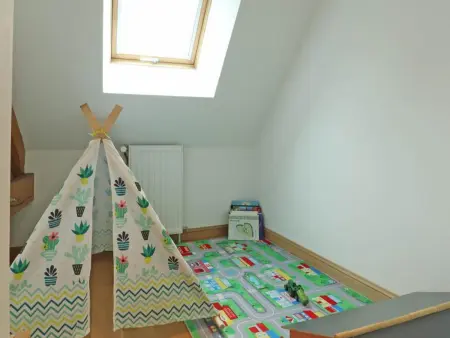 Maison spacieuse avec jardin, spa et salle de jeux - Photo 19