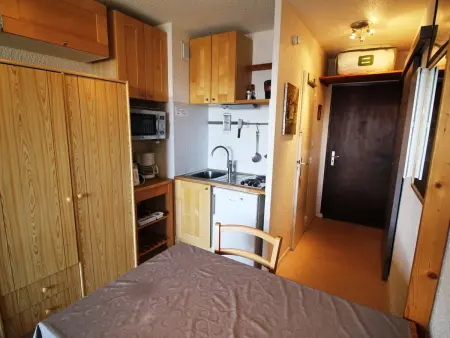 Appartement 2 pièces, 3 couchages, animaux admis, parking près des pistes - Photo 2