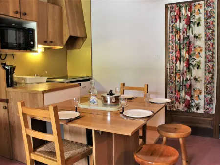 Appartement cosy 2 pièces, 6 couchages, pied des pistes, Risoul 1850 - Photo 3