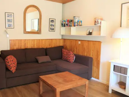 Studio Montagne à Vars, 4 couchages, centre station, à 30m des pistes - Photo 1