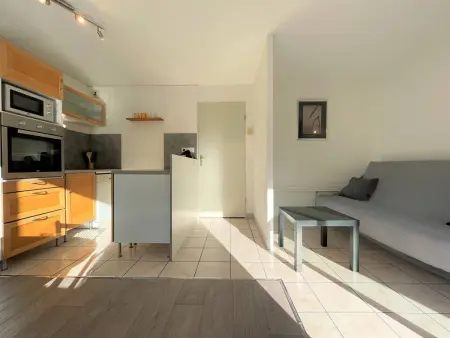 Studio confortable avec coin nuit pour 4 pers, à 100m de la télécabine et 200m du centre, parking inclus - Photo 2