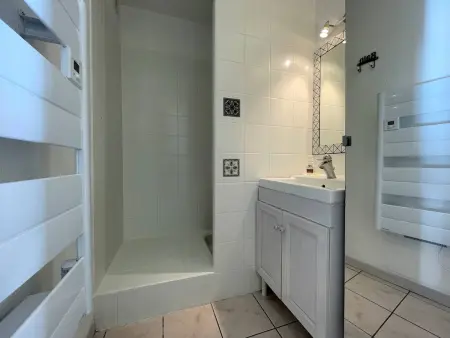 Studio confortable avec coin nuit pour 4 pers, à 100m de la télécabine et 200m du centre, parking inclus - Photo 4