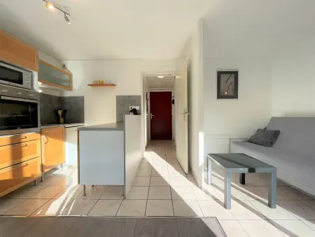 Studio confortable avec coin nuit pour 4 pers, à 100m de la télécabine et 200m du centre, parking inclus - Photo 7