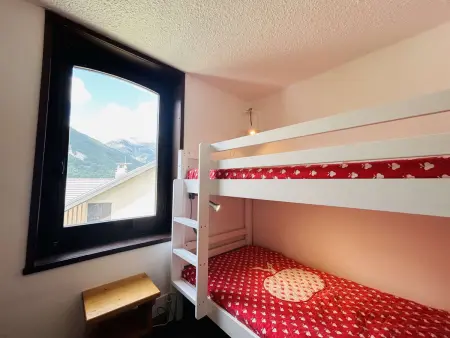 Spacieux Triplex 4 pièces, 7 couchages, proche pistes, parking, calme - Photo 11