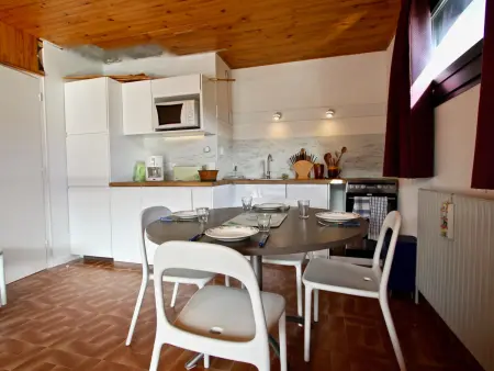 Appartement lumineux pour 5 personnes à Chamrousse, proche pistes - Photo 8