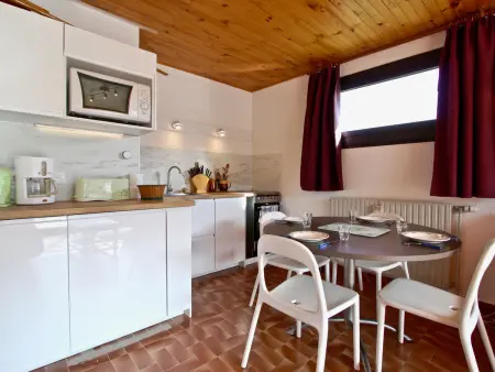 Appartement lumineux pour 5 personnes à Chamrousse, proche pistes - Photo 13