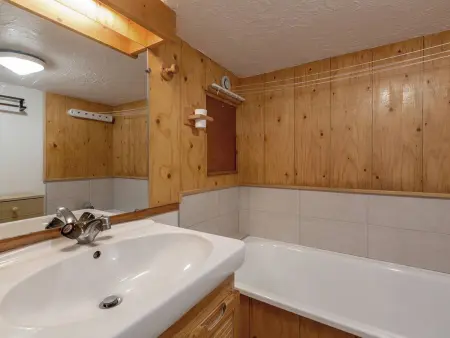 Duplex spacieux avec terrasse, garage, et WIFI à Méribel - Photo 7
