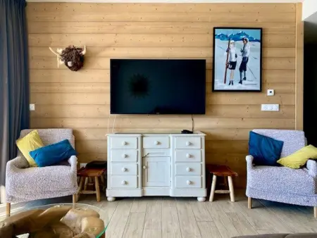 Luxueux 3 pièces aux Arcs 1600 avec piscine et spa, wifi, parking couvert, skis aux pieds - Photo 2