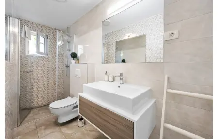 Maison 4 personnes à Brodarica - Photo 28