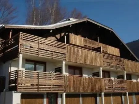 Appartement de 45m² avec balcon, 5 couchages, à 300m des pistes et commerces, bien équipé - Photo 7