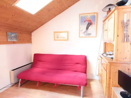 Studio mezzanine 5 pers, pied des commerces, 450m des pistes - Photo 4