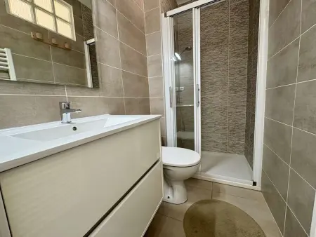 Appartement 2 pièces pour 5 - Proche plage avec terrasse et parking - Photo 8