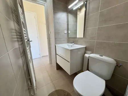Appartement 2 pièces pour 5 - Proche plage avec terrasse et parking - Photo 10