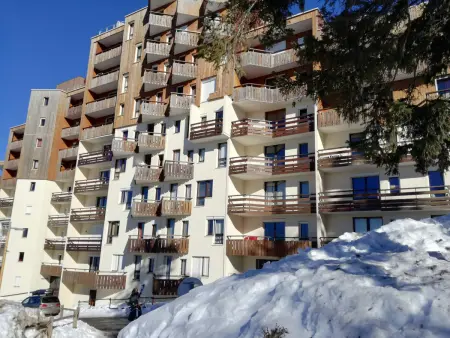 Studio fonctionnel au pied des pistes avec balcon - Photo 10
