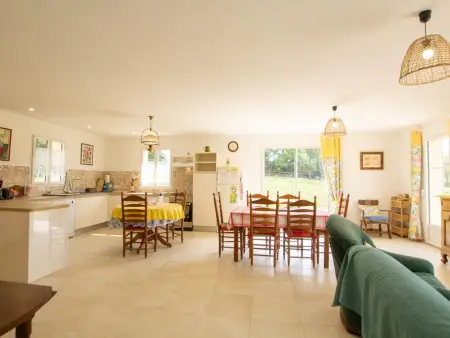 Maison récente avec terrasse et équipements pour enfants en Dordogne - Photo 5