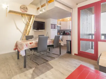 Grand Duplex Confort au Centre, 6 Pers, Garage, Balcon, Proche Commerces et Pistes - Photo 2
